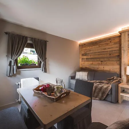 Hotel Alù Mountain Design 4*