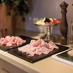 فندق Alu Mountain Design بورمْيو