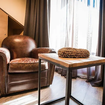 Alu Mountain Design Hotell 4*